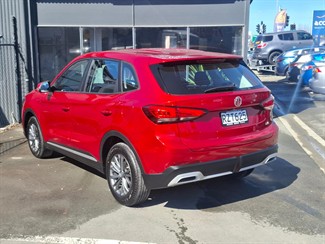 2025 MG ZS - Thumbnail