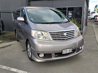 2005 Toyota Alphard - Thumbnail