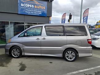 2005 Toyota Alphard - Thumbnail