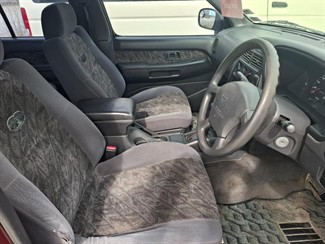 1997 Nissan Terrano - Thumbnail