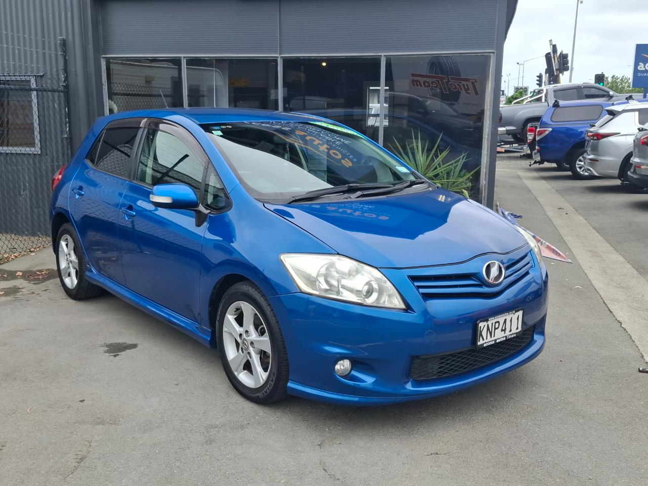2012 Toyota Auris
