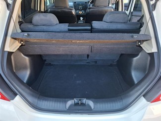 2005 Nissan Tiida - Thumbnail