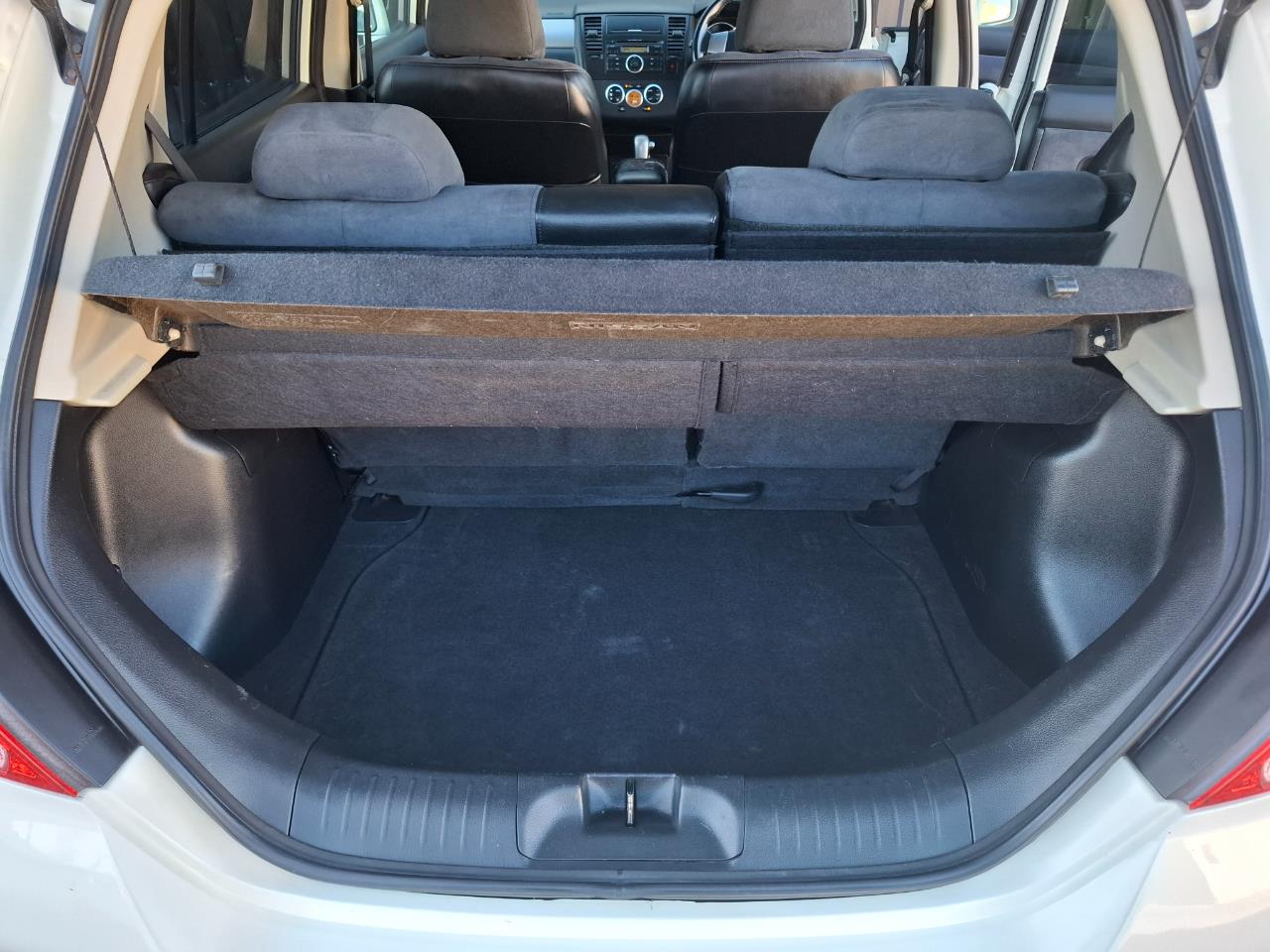 2005 Nissan Tiida