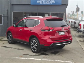 2021 Nissan X-Trail - Thumbnail