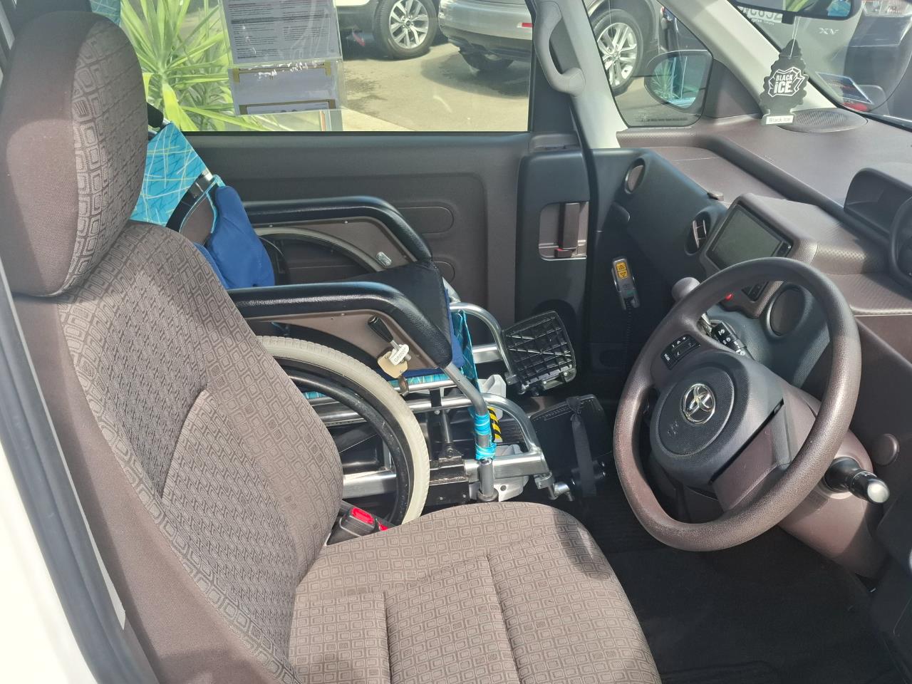 2012 Toyota Porte