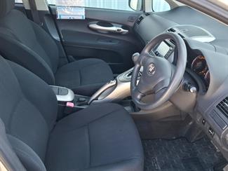2007 Toyota Auris - Thumbnail
