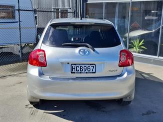 2007 Toyota Auris - Thumbnail