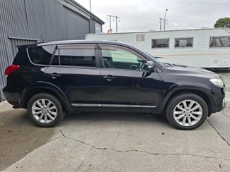 2011 Toyota Vanguard - Thumbnail