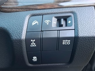 2013 Hyundai Santa Fe - Thumbnail