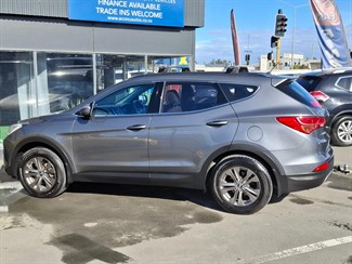 2013 Hyundai Santa Fe - Thumbnail