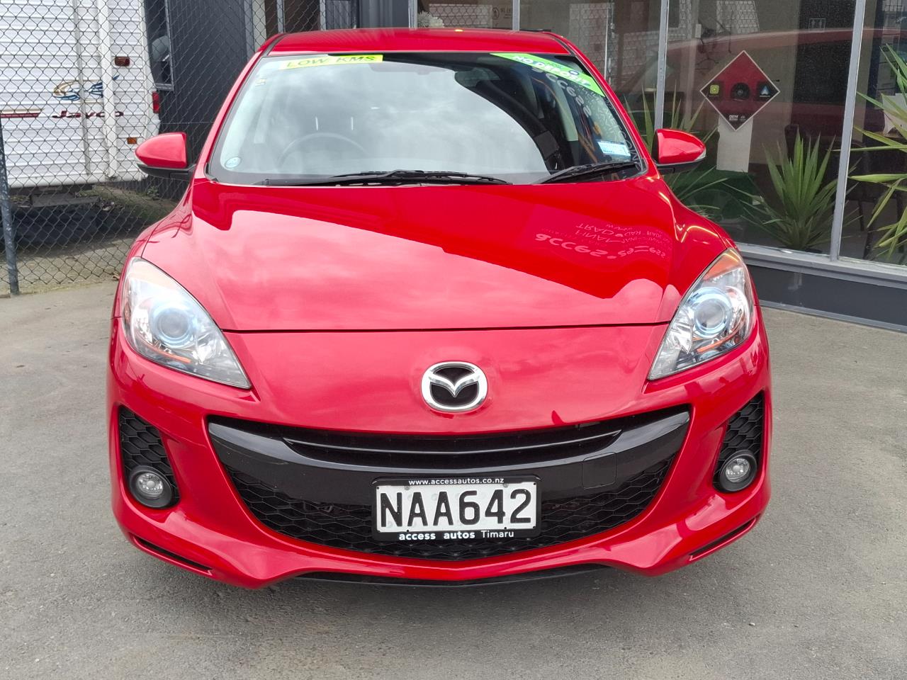 2013 Mazda Axela