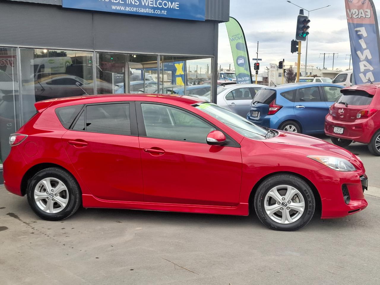 2013 Mazda Axela