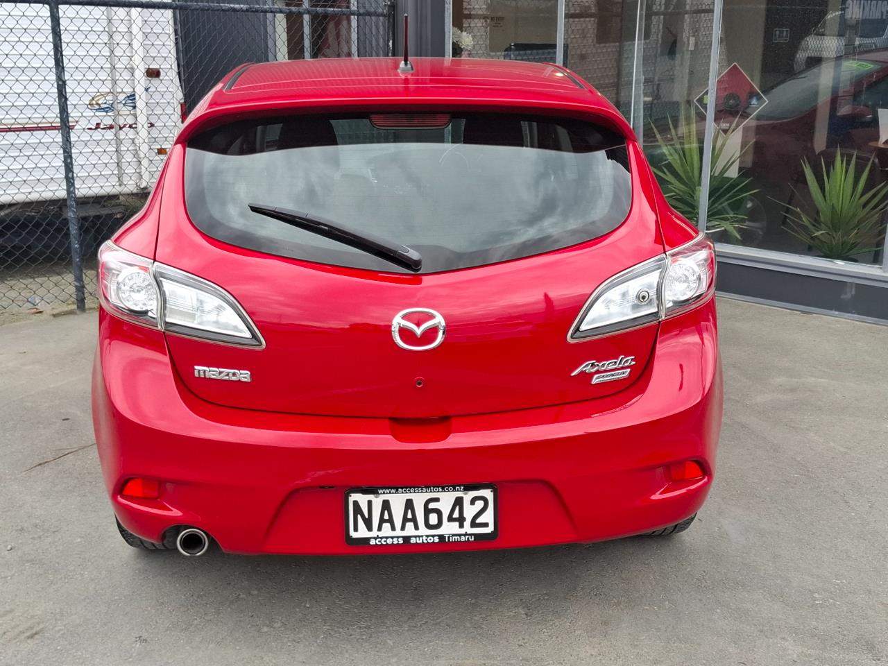 2013 Mazda Axela