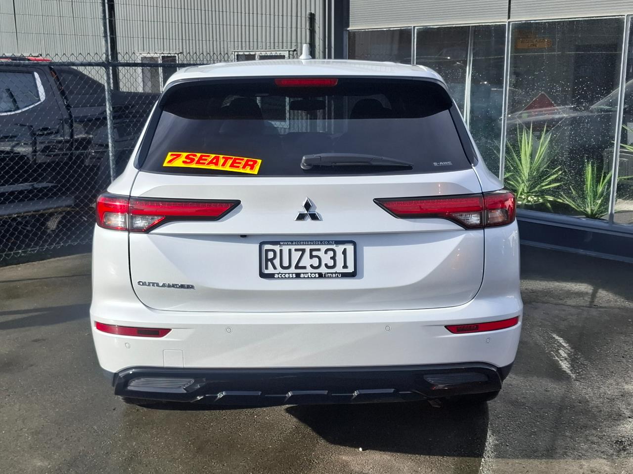 2025 Mitsubishi Outlander