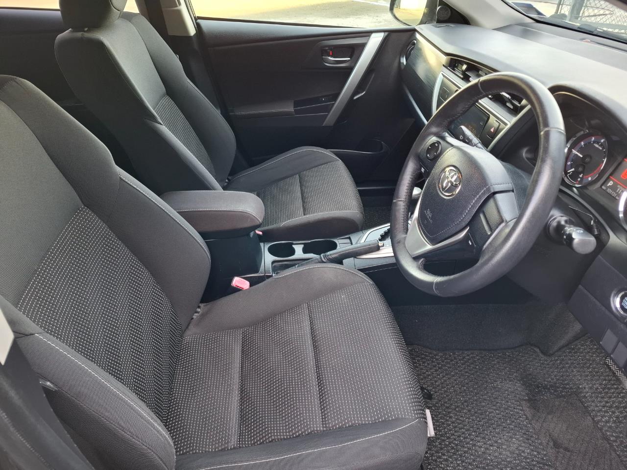 2012 Toyota Auris
