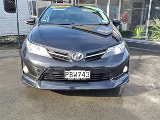 2012 Toyota Auris - Thumbnail