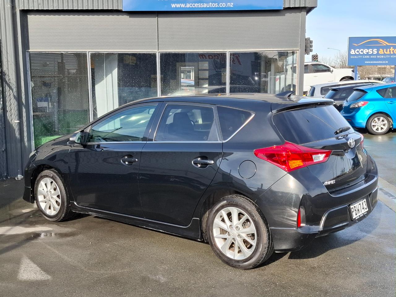 2012 Toyota Auris