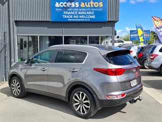 2016 Kia Sportage - Thumbnail