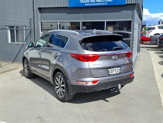 2016 Kia Sportage - Thumbnail