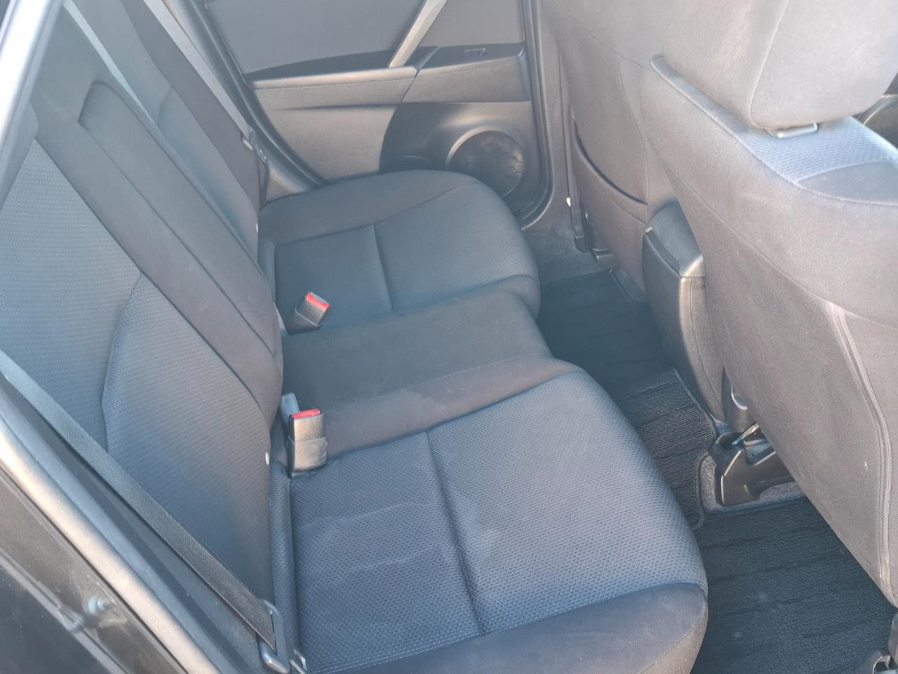 2010 Mazda Axela