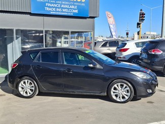 2010 Mazda Axela - Thumbnail