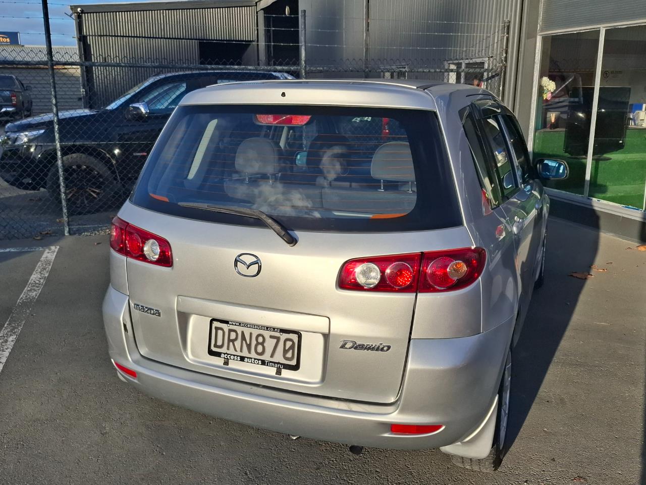 2005 Mazda Demio