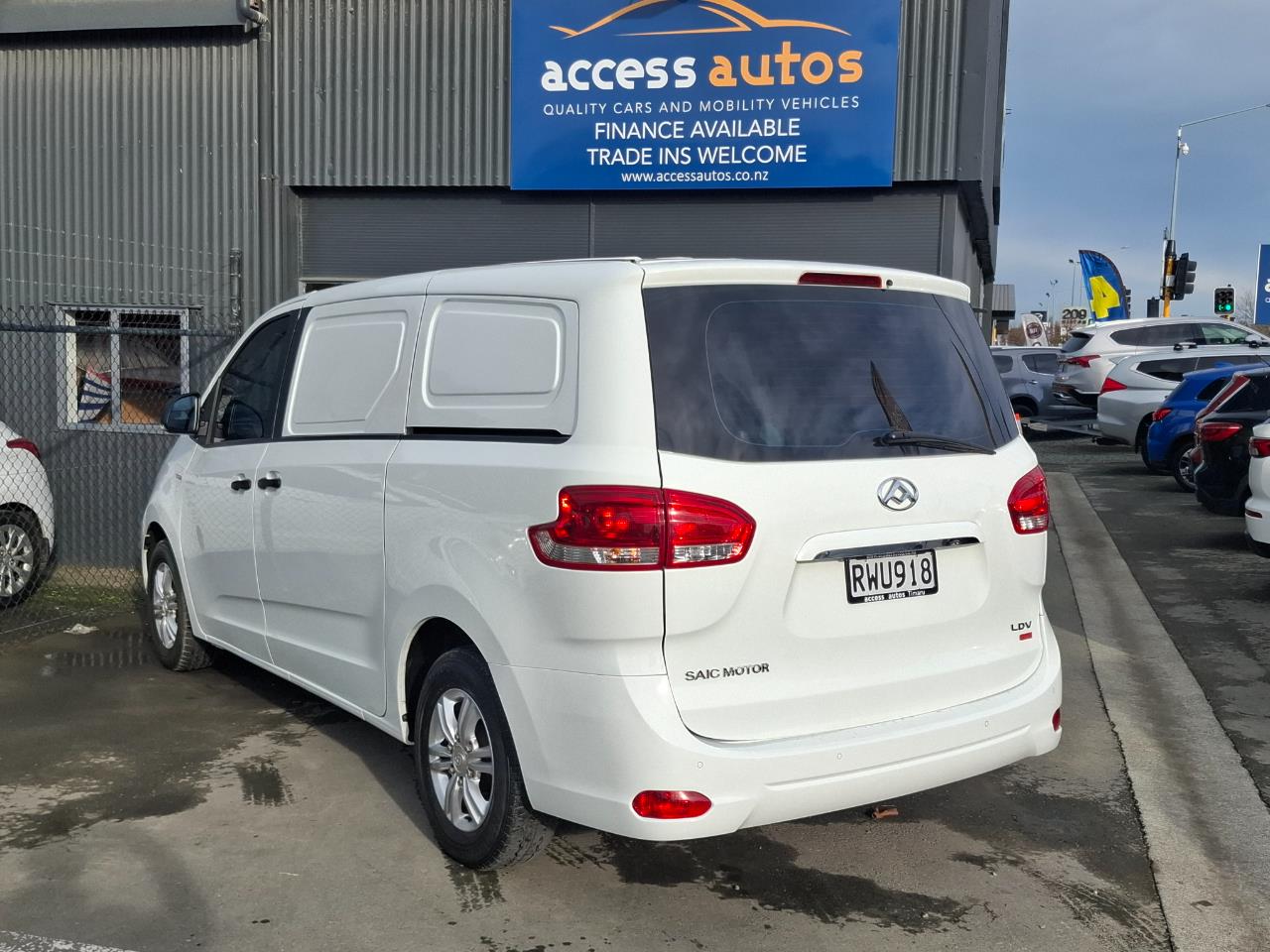 2023 LDV G10
