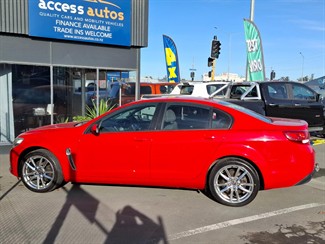 2015 Holden Commodore - Thumbnail
