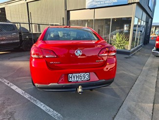 2015 Holden Commodore - Thumbnail