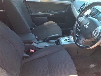 2014 Mitsubishi Lancer - Thumbnail