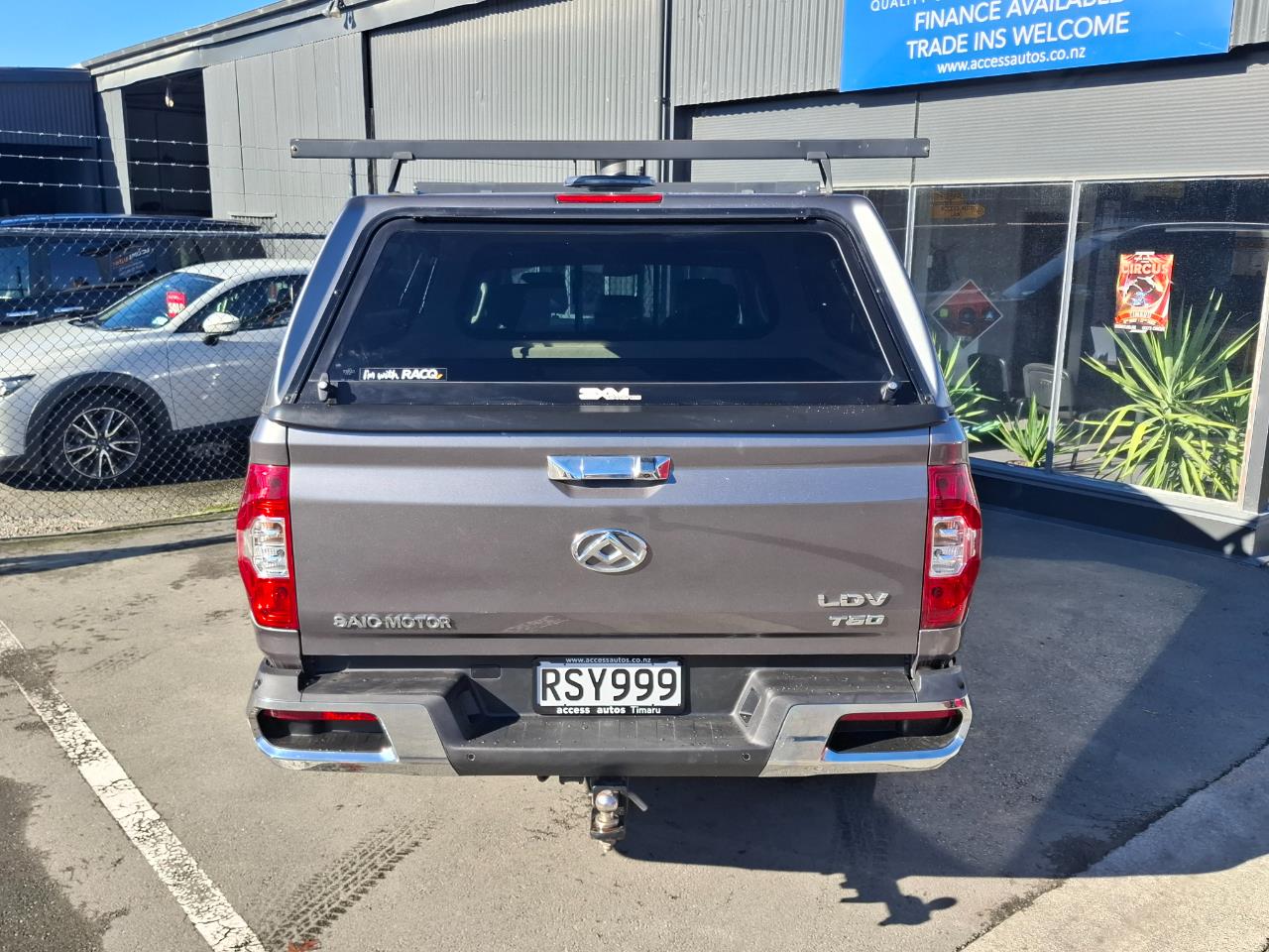 2021 LDV T60