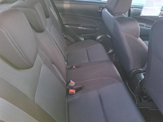 2012 Suzuki Swift - Thumbnail
