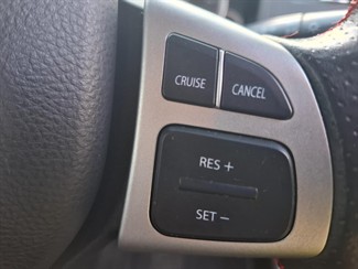 2012 Suzuki Swift - Thumbnail