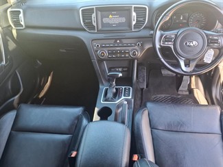 2016 Kia Sportage - Thumbnail