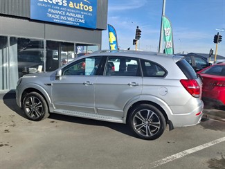 2017 Holden Captiva - Thumbnail