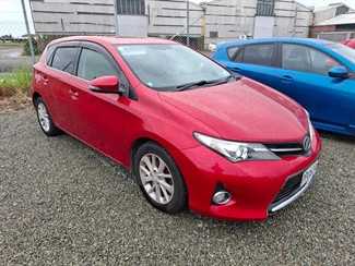 2013 Toyota Auris - Thumbnail