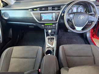 2013 Toyota Auris - Thumbnail