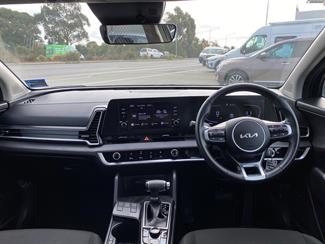 2022 Kia Sportage - Thumbnail