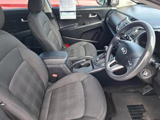 2013 Kia Sportage - Thumbnail