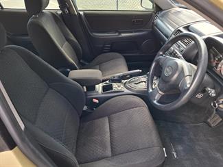 2001 Toyota Altezza - Thumbnail