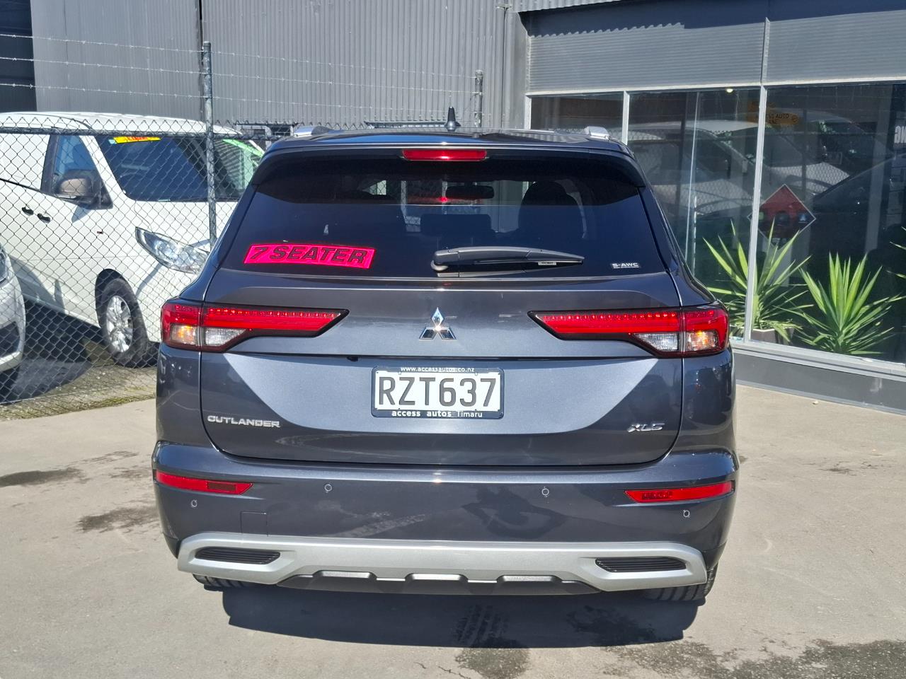 2024 Mitsubishi Outlander