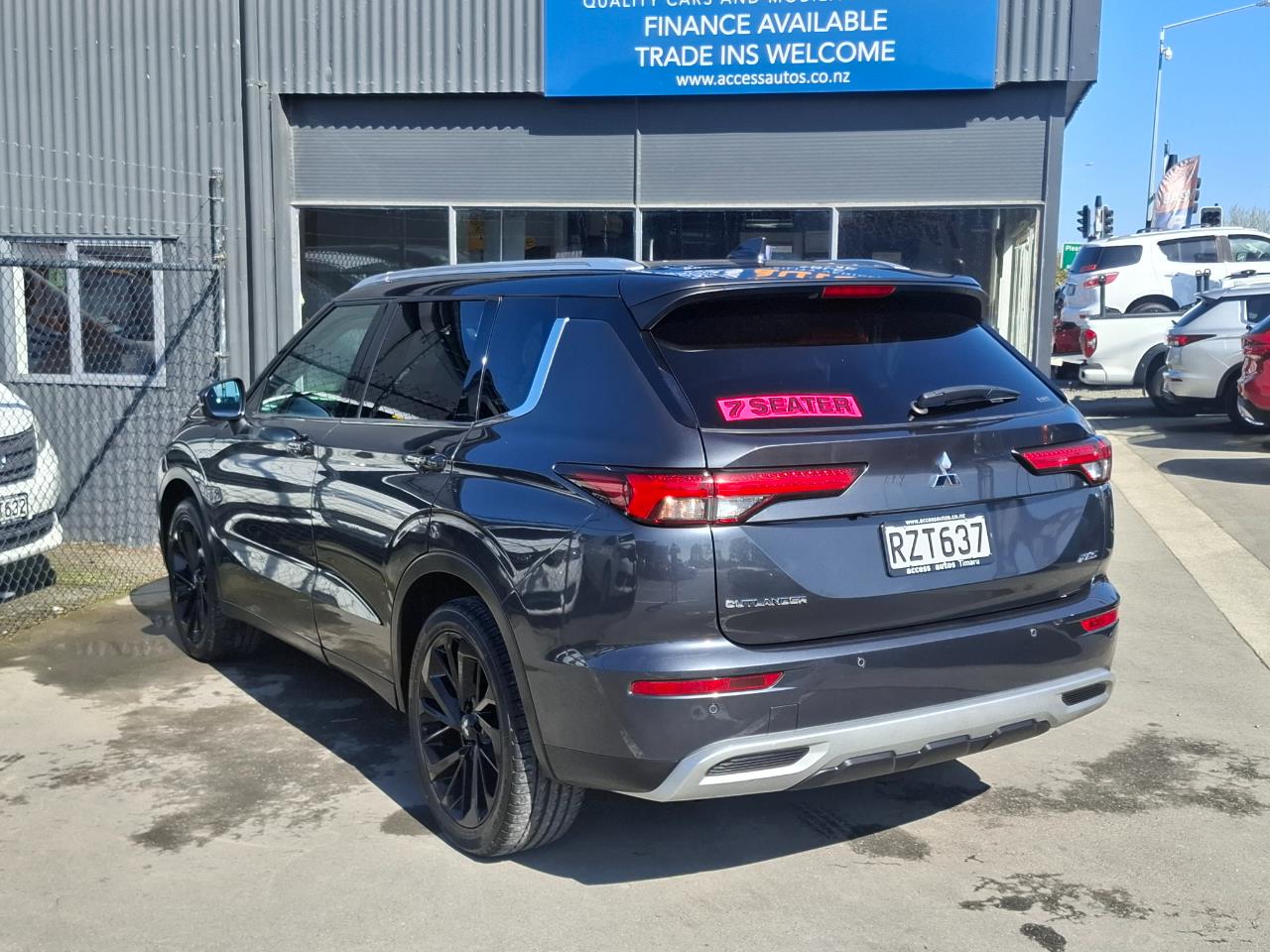 2024 Mitsubishi Outlander
