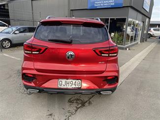 2024 MG Zs - Thumbnail