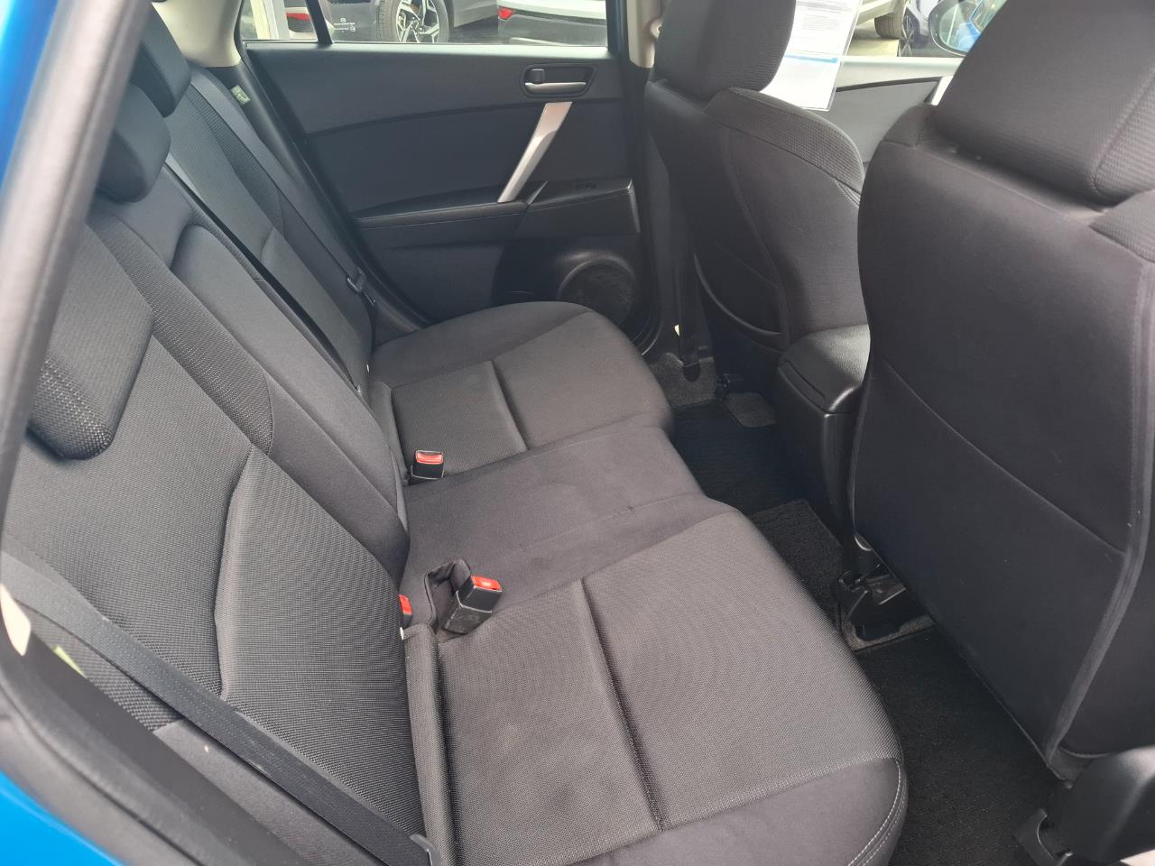 2009 Mazda Axela