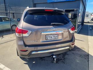 2013 Nissan Pathfinder - Thumbnail