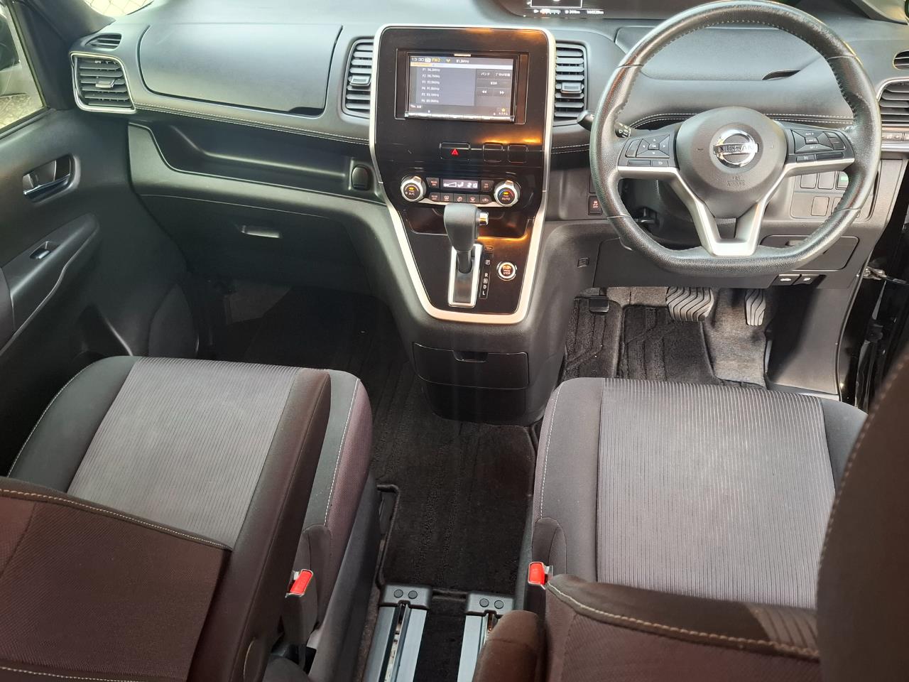 2017 Nissan Serena