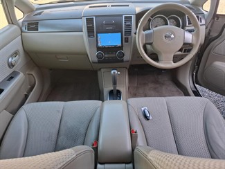 2009 Nissan Tiida - Thumbnail