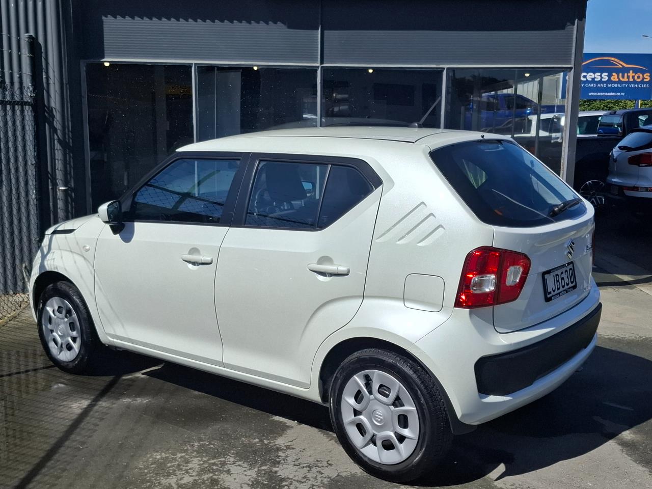 2018 Suzuki Ignis