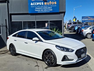 2018 Hyundai Sonata - Thumbnail