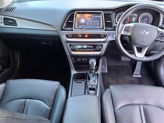 2018 Hyundai Sonata - Thumbnail